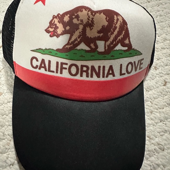 California bear hat - Picture 2 of 3